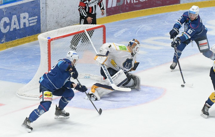 Ešte že má Nitra Blackwatera. MAC pod Zoborom naprázdno